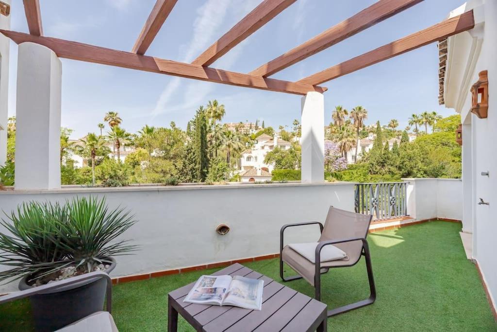 Great Location 2 Pools At Aloha Royal Rdr385 Apartamento Marbella