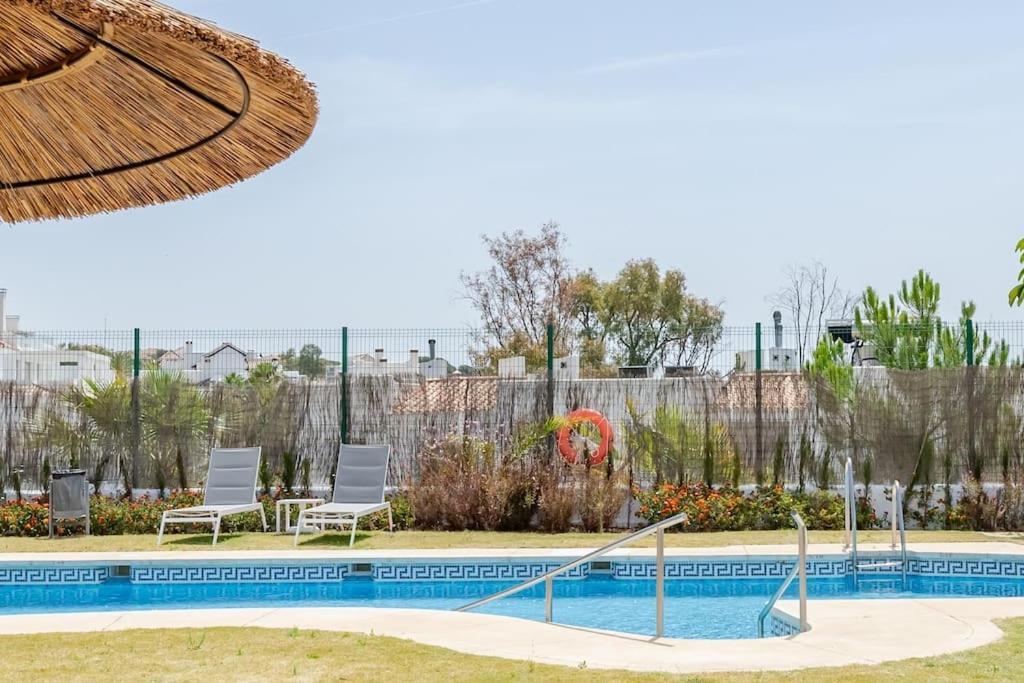 Great Location 2 Pools At Aloha Royal Rdr385